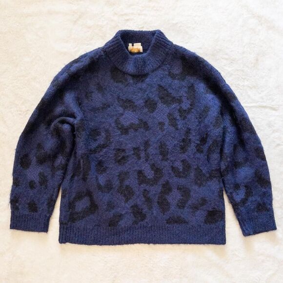 Kate Spade soft and warm blue and black leopard print sweater with a mock neck. - Picture 7 of 8